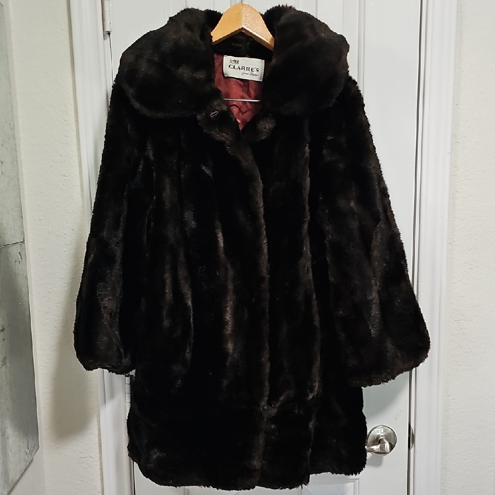 Clarke's  Vintage 70's Mink Women's Black Faux Fur Coat Size XL